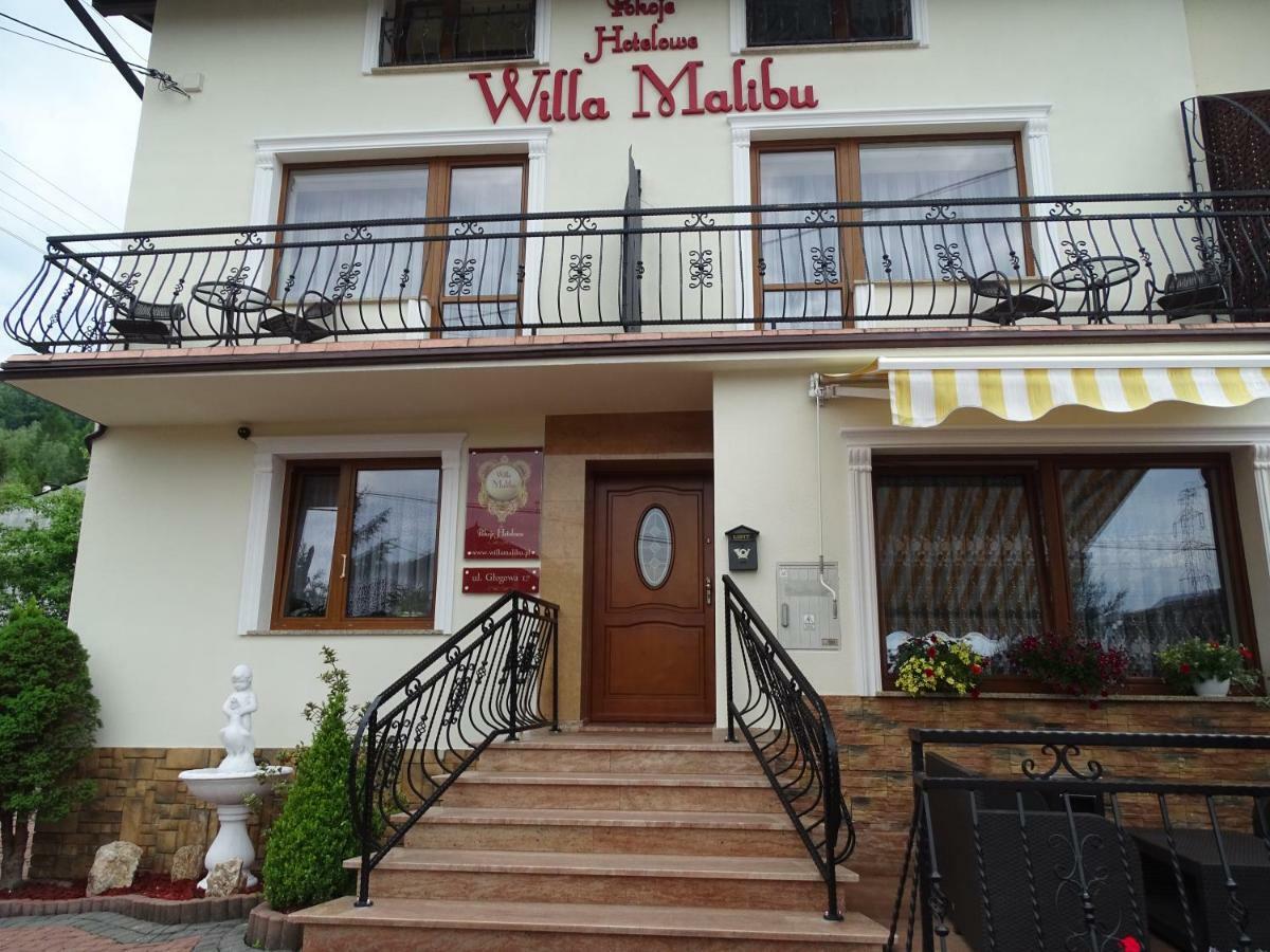 Willa Malibu 乌斯特龙 外观 照片